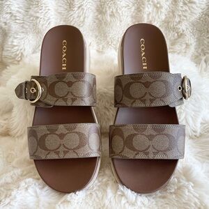 Coach | Gwen Sandals | Brown | Woman’s 10